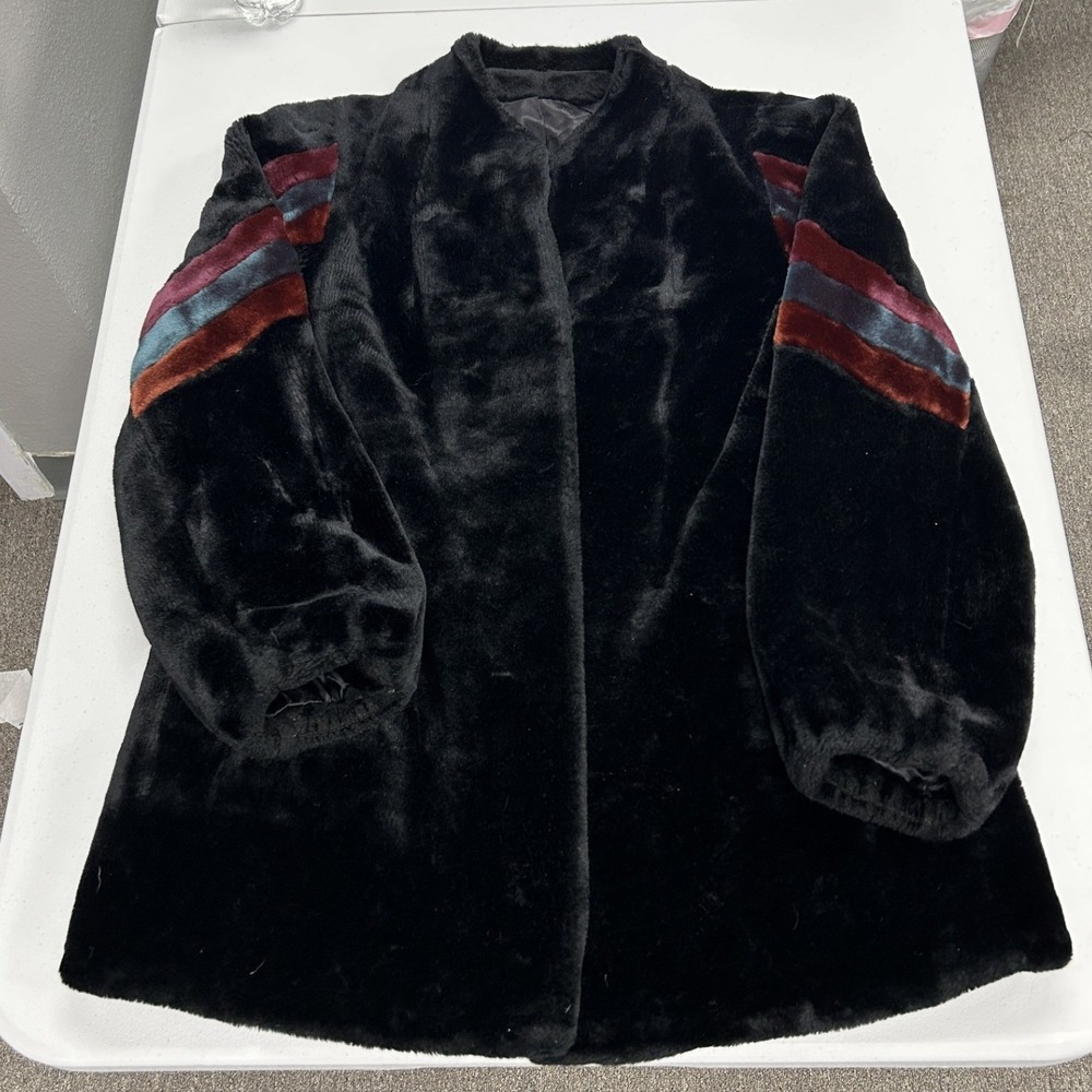 Casper Faux Fur Coat Womens 11 Black Borg Fabric Chevron Stripe Vintage
